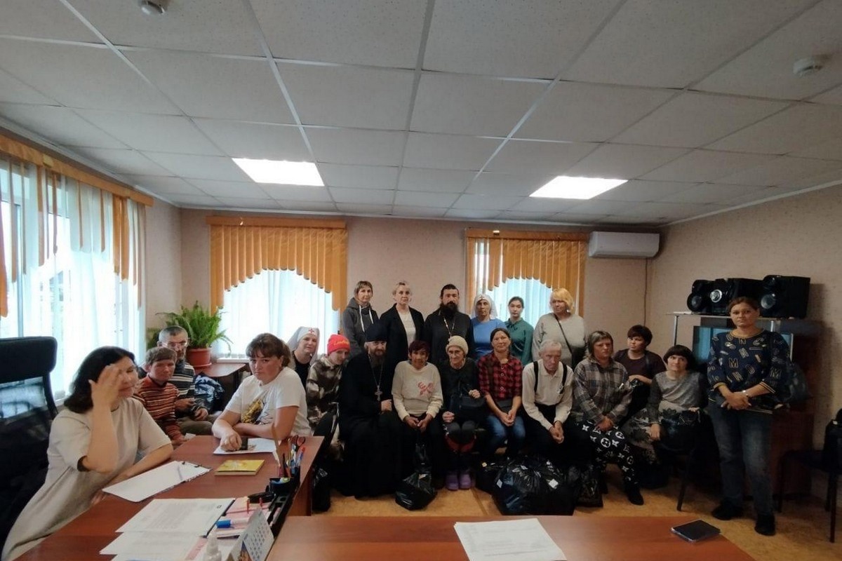 ПРОШЛО ВЫЕЗДНОЕ МЕРОПРИЯТИЕ В РАМКАХ РЕАЛИЗАЦИИ ГРАНТОВОГО ПРОЕКТА «МОБИЛЬНЫЙ ЦЕНТР ГУМАНИТАРНОЙ ПОМОЩИ «ОБИТЕЛЬ МИЛОСЕРДИЯ»