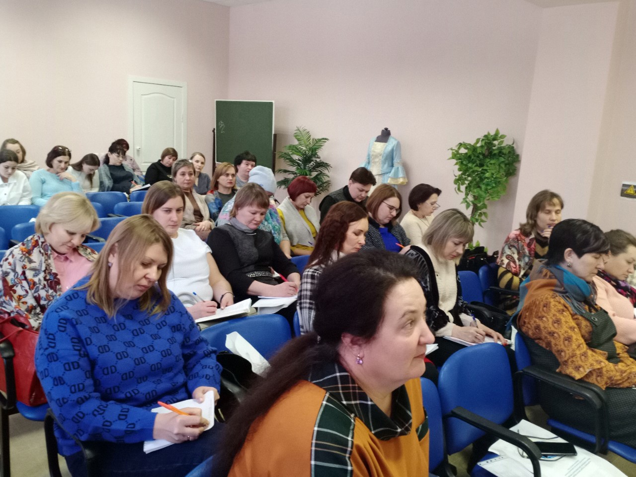 Прошел семинар «Современные практики профилактики правонарушений несовершеннолетних» Прошел семинар «Современные практики профилактики правонарушений несовершеннолетних»
