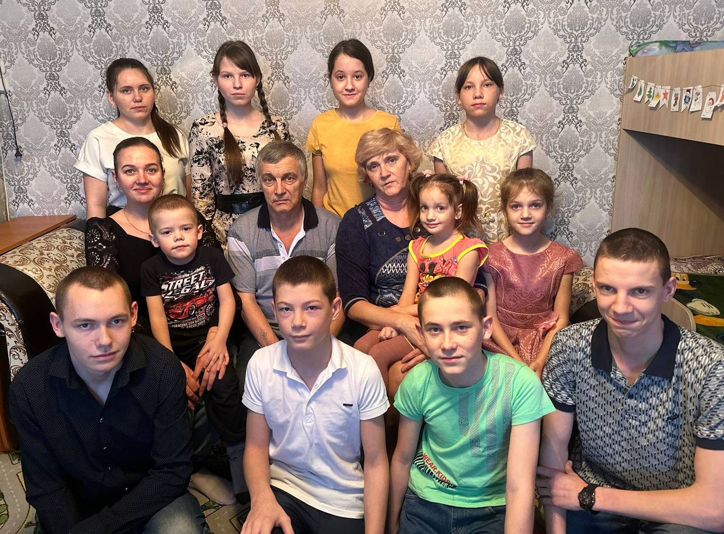 Большая и дружная семья Рыбалко Большая и дружная семья Рыбалко