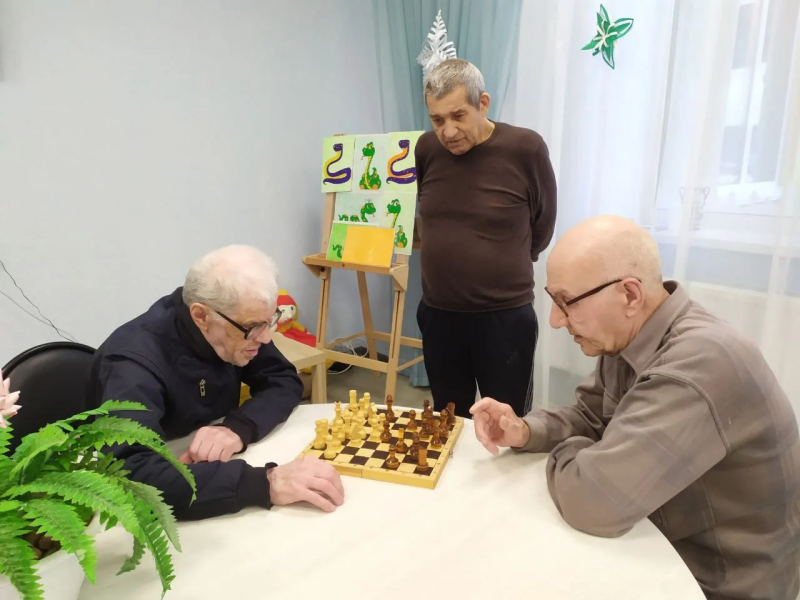 ПРОЕКТ «МАРАФОН МУЖСКОГО ДОЛГОЛЕТИЯ», РАЗРАБОТАННЫЙ ГЕРОНТОЛОГИЧЕСКИМ ЦЕНТРОМ «СПУТНИК», ВОШЁЛ В ЧИСЛО ФИНАЛИСТОВ ПО ИТОГАМ ВСЕРОССИЙСКОГО КОНКУРСА ЛУЧШИХ ПРАКТИК В 2025 ГОДУ.