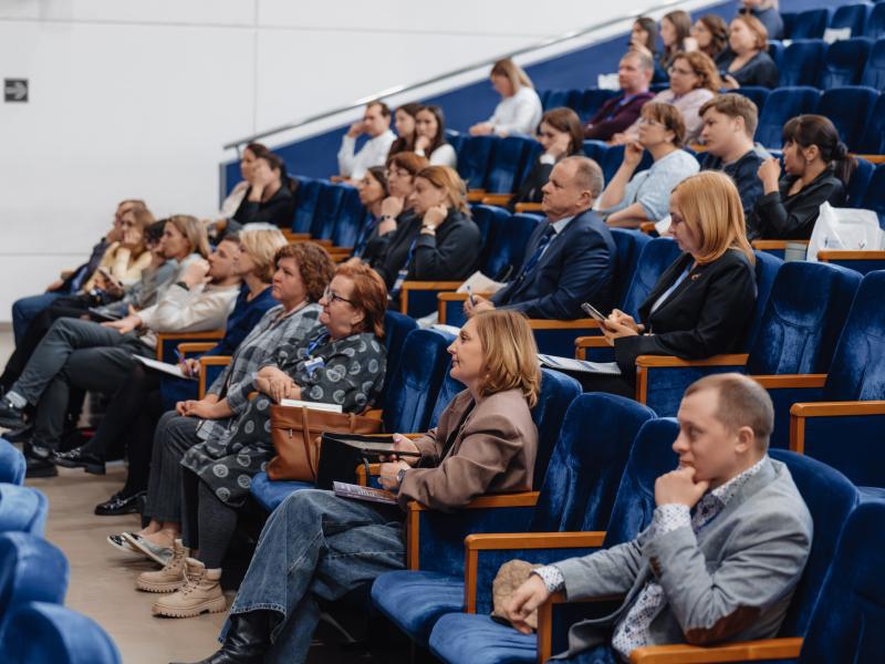 СПЕЦИАЛИСТЫ ДЕПАРТАМЕНТА СОЦИАЛЬНОЙ ПОЛИТИКИ ПРИНЯЛИ УЧАСТИЕ ВО ВТОРОМ ЗИМНЕМ ФОРУМЕ ОХРАНЫ ТРУДА