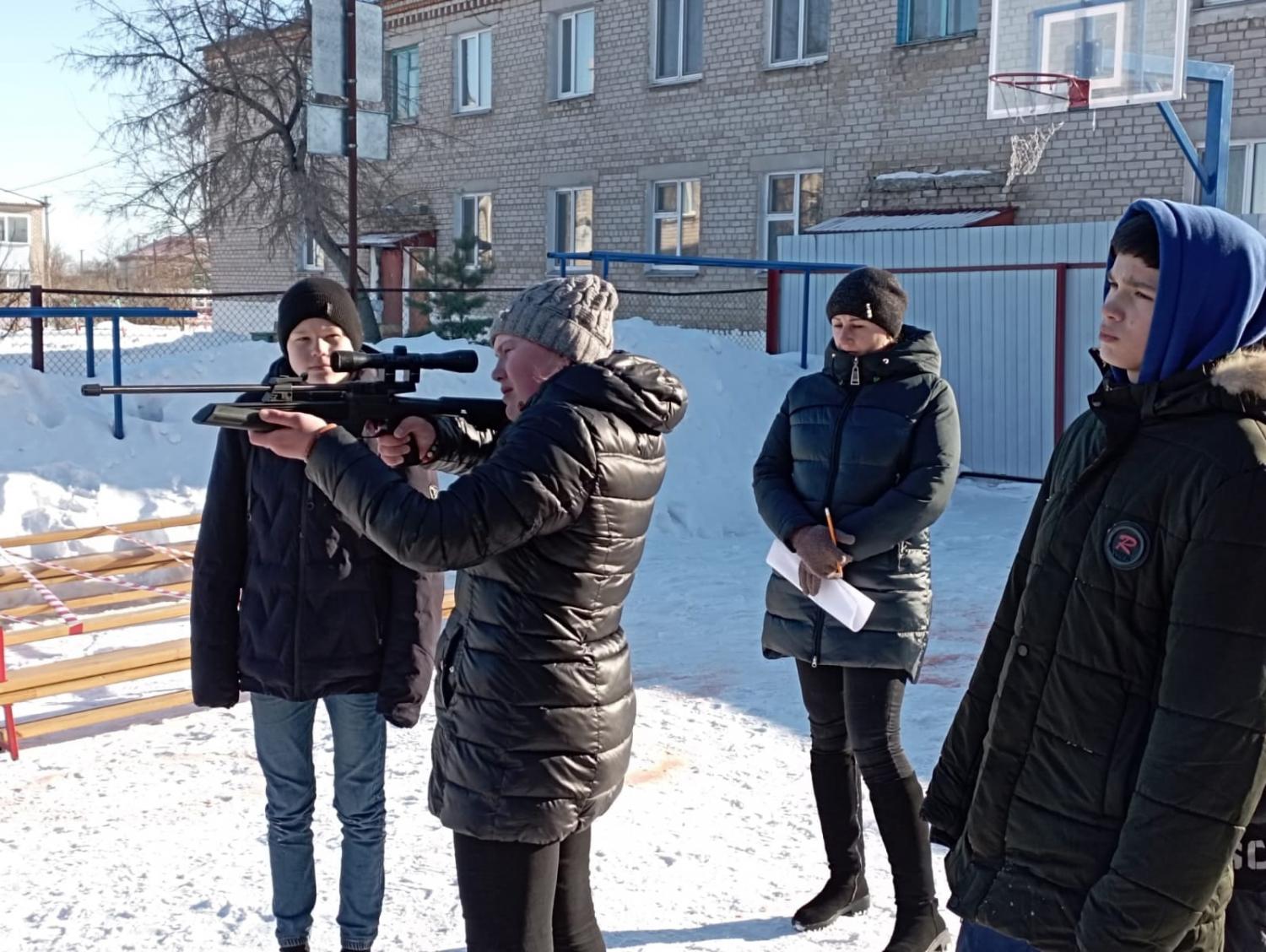 «Зарница» как одна из форм патриотического воспитания «Зарница» как одна из форм патриотического воспитания