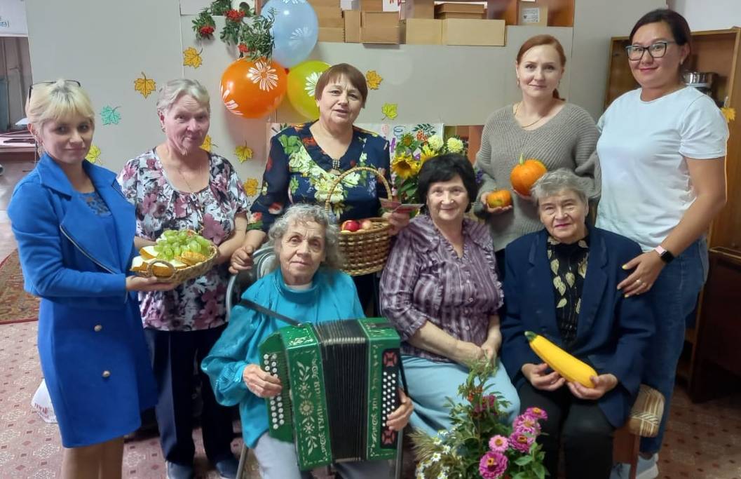 «Осенние посиделки» для людей элегантного возраста «Осенние посиделки» для людей элегантного возраста