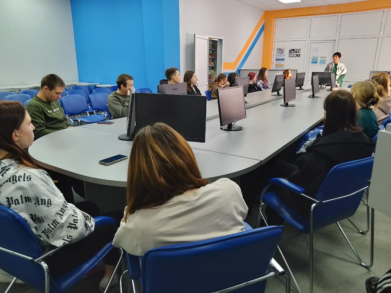 СПЕЦИАЛИСТЫ ОТДЕЛА ОПЕКИ И ПОПЕЧИТЕЛЬСТВА ПРОВЕЛИ РЯД ВСТРЕЧ СО СТУДЕНТАМИ КОЛЛЕДЖЕЙ ГОРОДА КУРГАНА