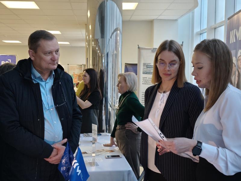 В ЦЕНТРЕ ЗАНЯТОСТИ НАСЕЛЕНИЯ ПОДВЕЛИ ИТОГИ ОБЛАСТНОЙ ЯРМАРКИ ТРУДОУСТРОЙСТВА «РАБОТА РОССИИ. ВРЕМЯ ВОЗМОЖНОСТЕЙ» В ЦЕНТРЕ ЗАНЯТОСТИ НАСЕЛЕНИЯ ПОДВЕЛИ ИТОГИ ОБЛАСТНОЙ ЯРМАРКИ ТРУДОУСТРОЙСТВА «РАБОТА РОССИИ. ВРЕМЯ ВОЗМОЖНОСТЕЙ»