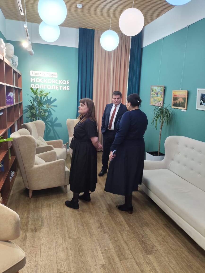  СПЕЦИАЛИСТЫ ДЕПАРТАМЕНТА СОЦИАЛЬНОЙ ПОЛИТИКИ КУРГАНСКОЙ ОБЛАСТИ ИЗУЧИЛИ ЛУЧШИЕ СОЦИАЛЬНЫЕ ПРАКТИКИ СТОЛИЦЫ