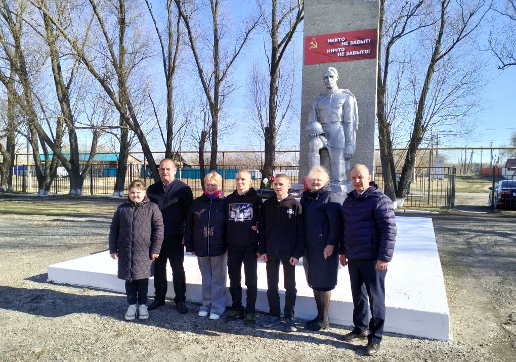 В РЕГИОНЕ ПРОХОДИТ РАБОТА ПО ПРИВЕДЕНИЮ В ПОРЯДОК ПАМЯТНИКОВ, ПОСВЯЩЁННЫХ ВЕЛИКОЙ ОТЕЧЕСТВЕННОЙ ВОЙНЕ