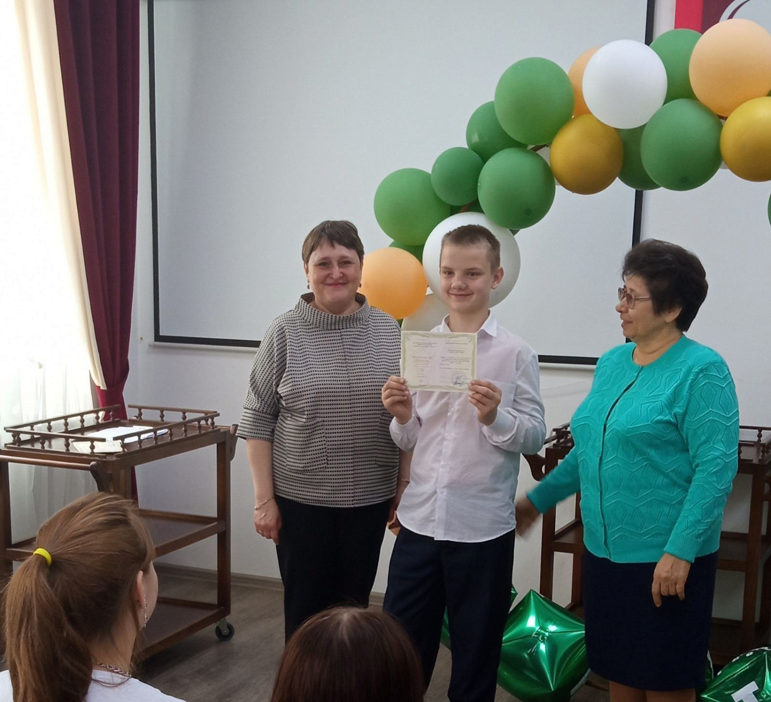 ВОСПИТАННИКИ ЦЕНТРА ПОМОЩИ ДЕТЯМ, ОСТАВШИМСЯ БЕЗ ПОПЕЧЕНИЯ РОДИТЕЛЕЙ № 1 ЗАВЕРШИЛИ ОБУЧЕНИЕ ПО ПРОФЕССИИ «ПЕКАРЬ»