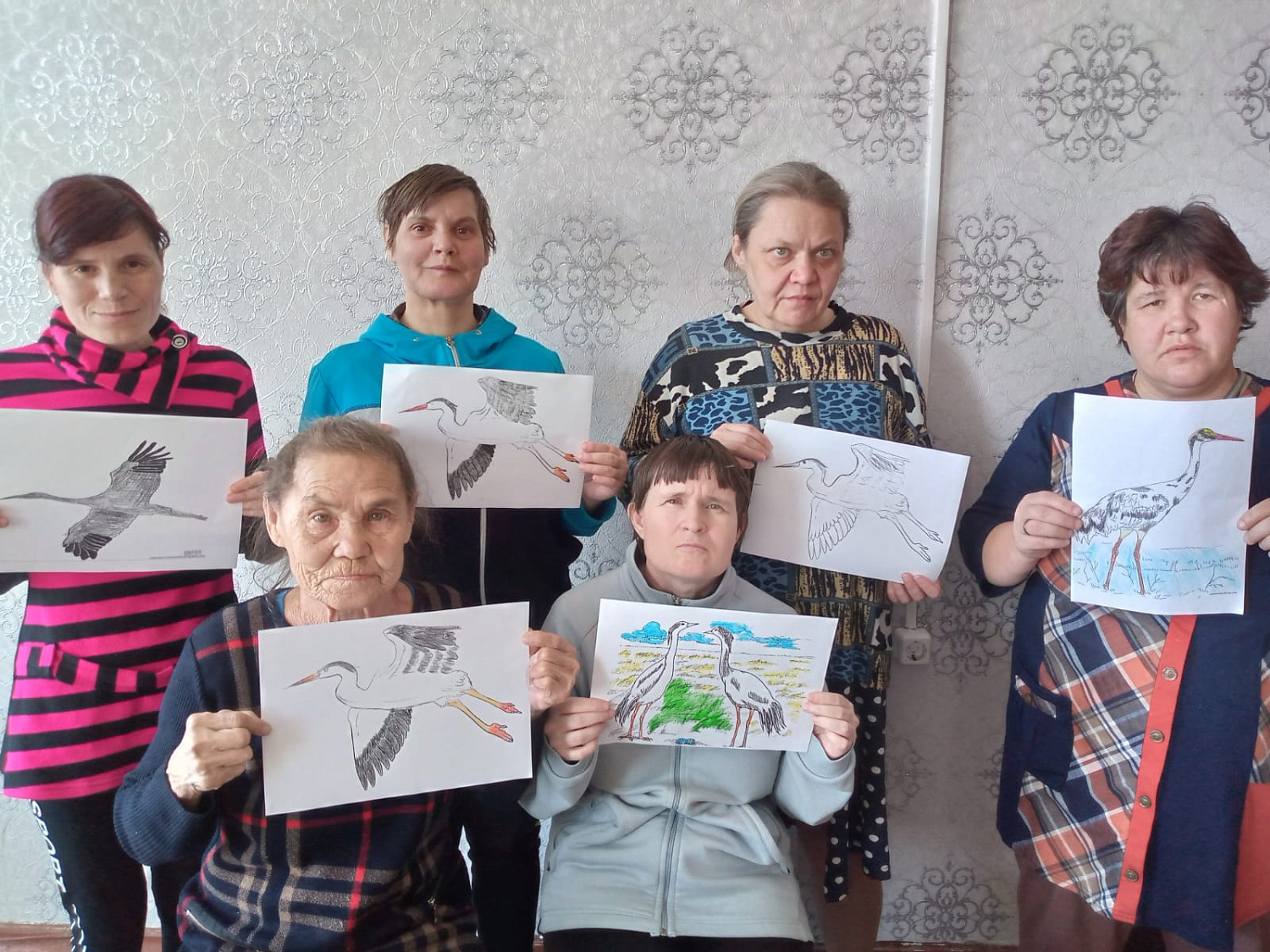 СОТРУДНИКИ И ПРОЖИВАЮЩИЕ КУРТАМЫШСКОГО ПСИХОНЕВРОЛОГИЧЕСКОГО ИНТЕРНАТА ПРИСОЕДИНИЛИСЬ К АКЦИИ «ЛЕТЯТ ЖУРАВЛИ»