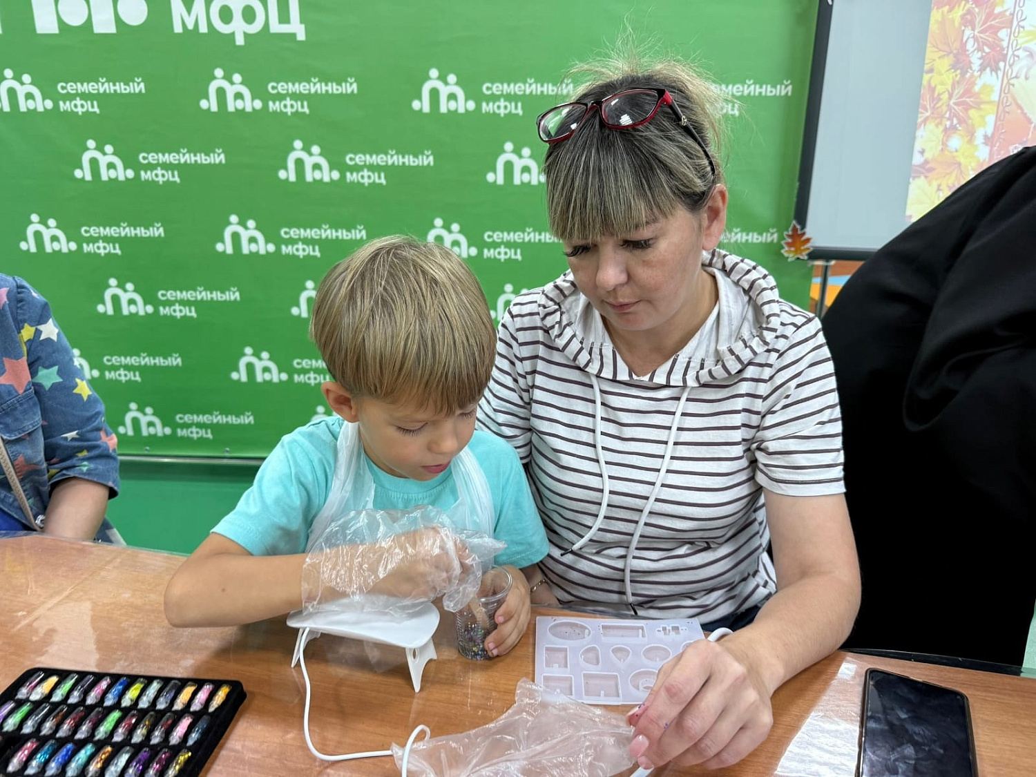 В КУРГАНСКОЙ ОБЛАСТИ ПРОДОЛЖАЕТСЯ РАБОТА «СЕМЕЙНЫХ МАСТЕРСКИХ»
